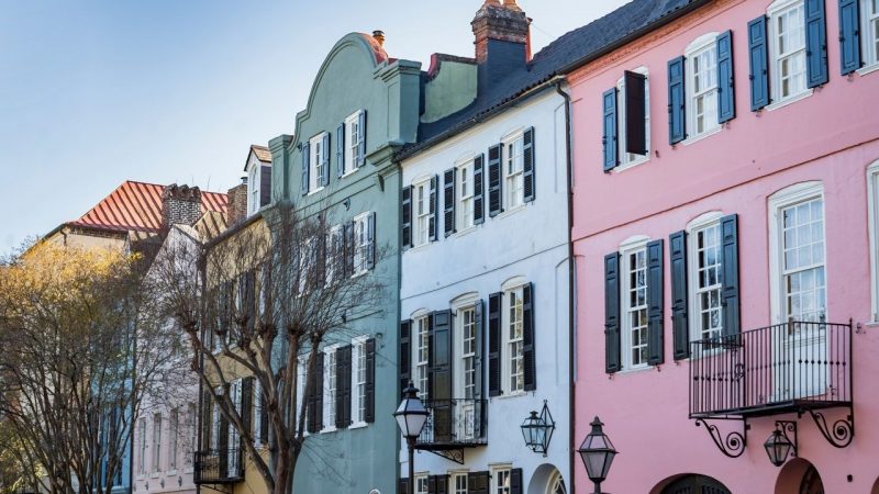 Romantic Places To Stay In Charleston SC - Two Get Lost