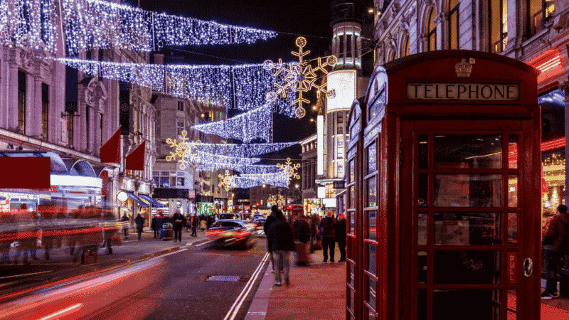 the busy streets of london lined with some of the best places to stay in london
