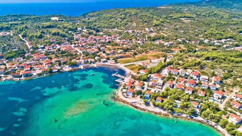 Lumbarda has an impressive coastline