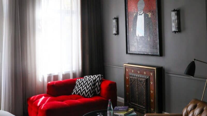 collect hotel room