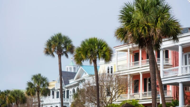 hotels with balconies in charleston