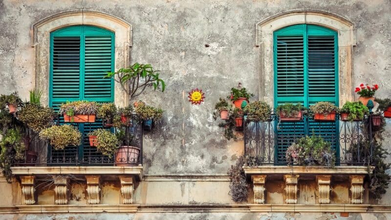 colourful windows in venice