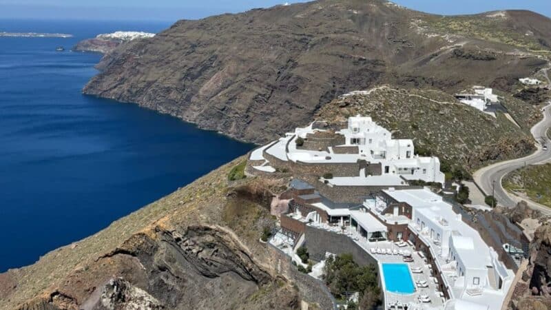 hotels in santorini