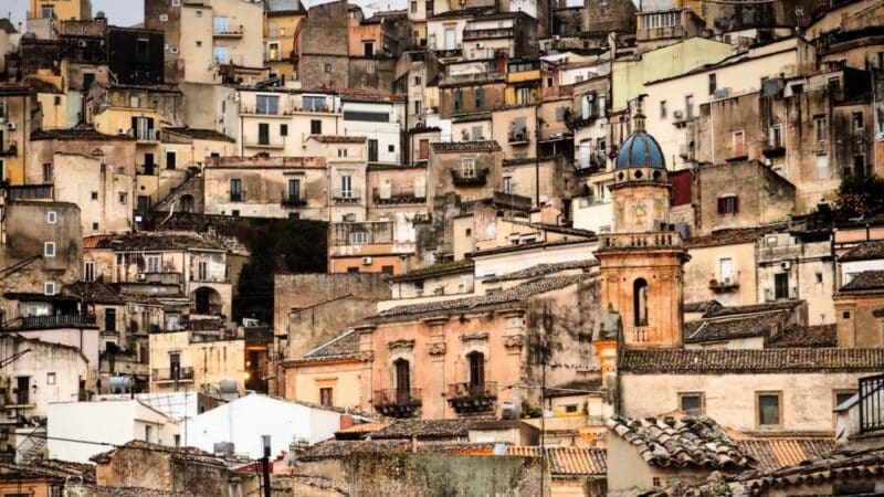 a jumble of houses in sicily